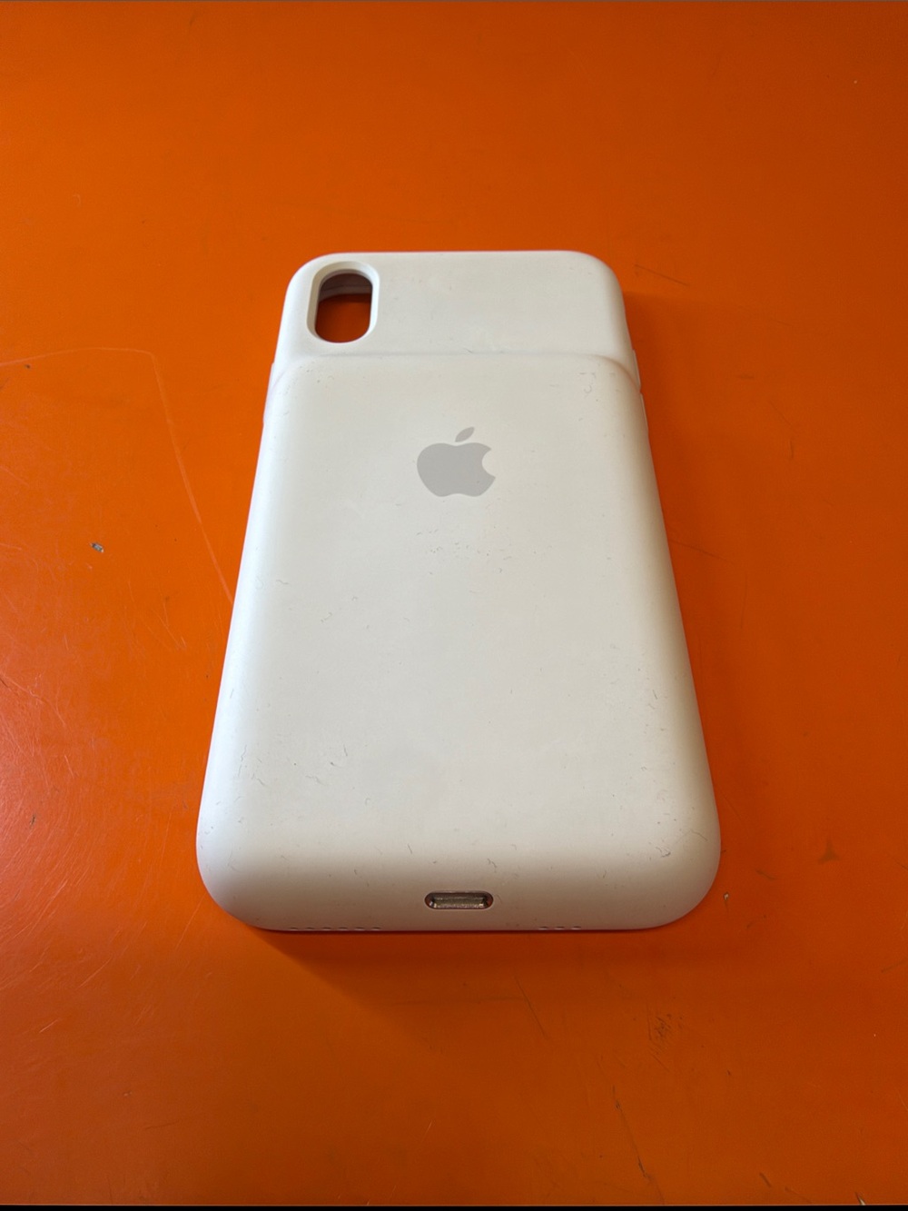 Apple White Smart Battery Case for iPhone X/XS